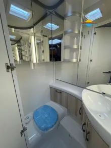 Fahrzeugbild Hobby De Luxe 490 KMF*GARAGE*AMBIENTE #20