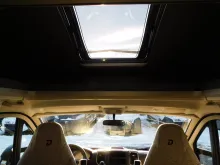 Fahrzeugbild Dethleffs Trend T 7057 EB Hubbett+Winterpaket+180PS/Autom. #16