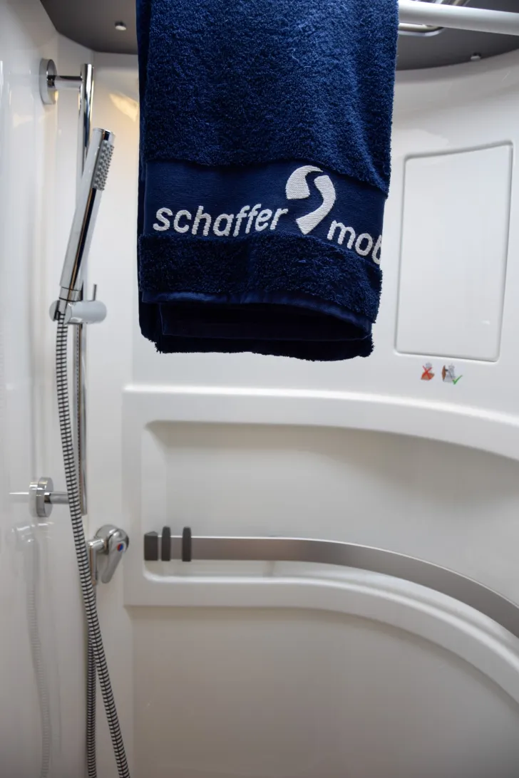 Fahrzeugbild Hymer B-MC I 680 *BlackLine*Premium*Arktispaket* #21