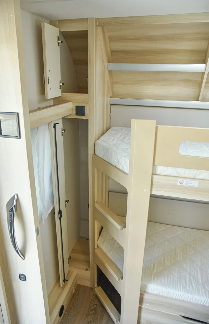 Fahrzeugbild Hobby De Luxe 540 KMFe *IC-Sondermodell* #9