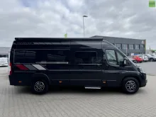 Fahrzeugbild LMC Innovan 640 Einzelbetten Schwarz Markise #3