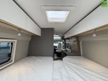 Fahrzeugbild LMC Innovan 640 Einzelbetten Schwarz Markise #22