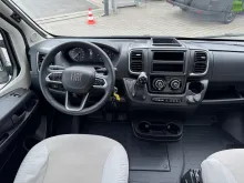 Fahrzeugbild LMC Innovan 640 Einzelbetten Schwarz Markise #27