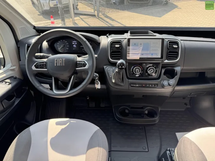 Fahrzeugbild Roller Team Livingstone Advance 6 XL Längshubbett 5,99m #27