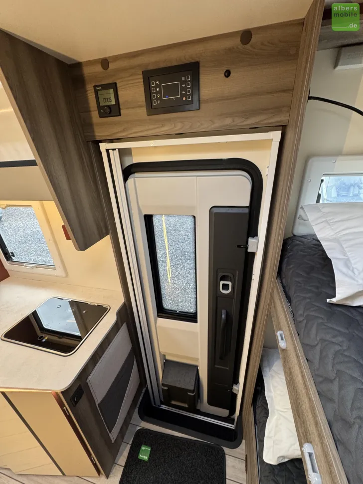 Fahrzeugbild Roller Team Kronos 274 TL Winter Heavy ACC Etagenbetten 2026 #24