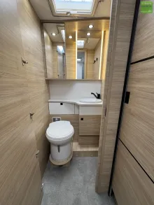 Fahrzeugbild Challenger Teilintegriert Ultimate Edition 317 #22