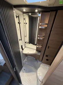 Fahrzeugbild Knaus L!VE TI PLATINUM SELECTION 650 MEG ACC TV 2026 #18