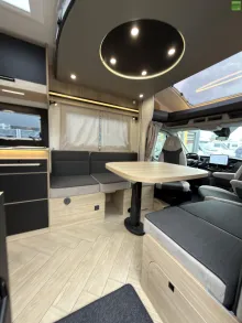 Fahrzeugbild Challenger Teilintegriert Graphite Edition 250 Arctic 2026 #8