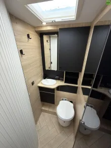 Fahrzeugbild Challenger Teilintegriert Graphite Edition 250 Arctic 2026 #20