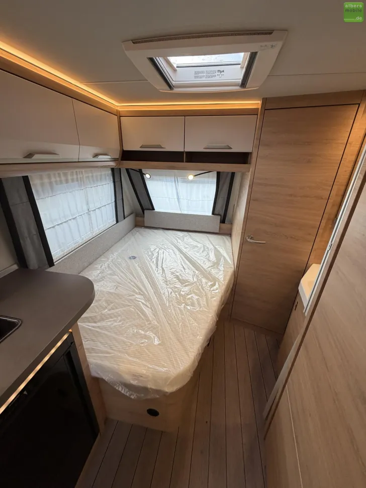 Fahrzeugbild Knaus Südwind BLACK SELECTION 450 FU 1700kg 2026 #19