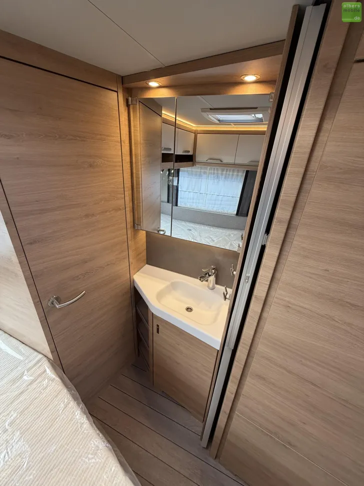 Fahrzeugbild Knaus Südwind BLACK SELECTION 450 FU 1700kg 2026 #23