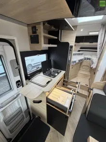 Fahrzeugbild Challenger Teilintegriert Graphite Edition 287 Arctic 2026 #13