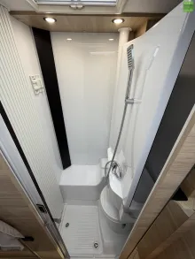 Fahrzeugbild Challenger Teilintegriert Graphite Edition 287 Arctic 2026 #17