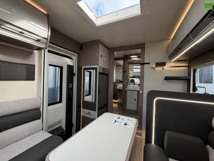 Fahrzeugbild Roller Team Zefiro 266 P 2xLithium 400W Solar 4100 kg 2026 #11