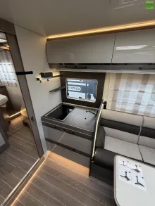 Fahrzeugbild Roller Team Zefiro 266 P 2xLithium 400W Solar 4100 kg 2026 #12