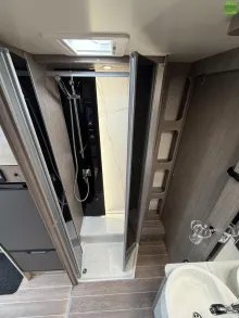 Fahrzeugbild Roller Team Zefiro 266 P 2xLithium 400W Solar 4100 kg 2026 #20