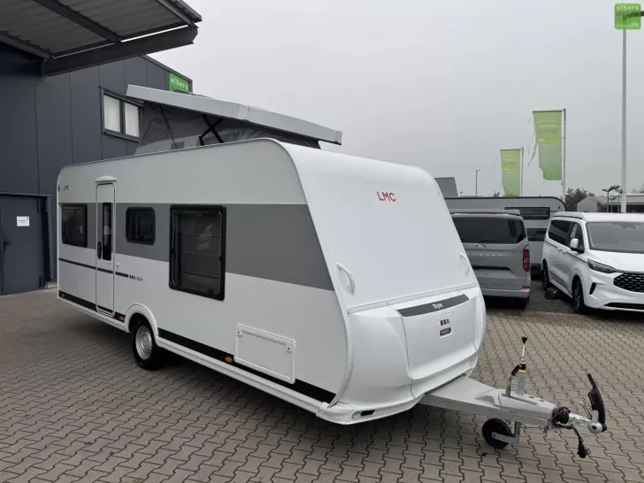Fahrzeugbild LMC Style 450 D Queensbett Aufstelldach 1800kg #1