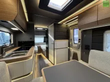 Fahrzeugbild Knaus Azur 500 EU 2000kg - Jetzt 7.209 Euro sparen! #14