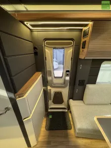 Fahrzeugbild Knaus Azur 500 EU 2000kg - Jetzt 7.209 Euro sparen! #28