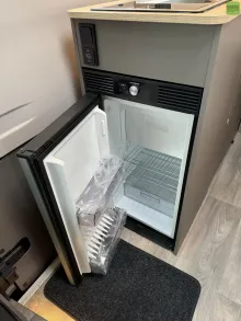 Fahrzeugbild LMC Innovan 592 Einzelbetten Automatik AHK #13