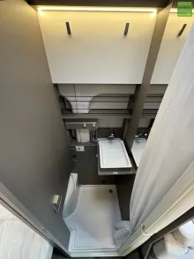 Fahrzeugbild LMC Innovan 592 Einzelbetten Automatik AHK #18