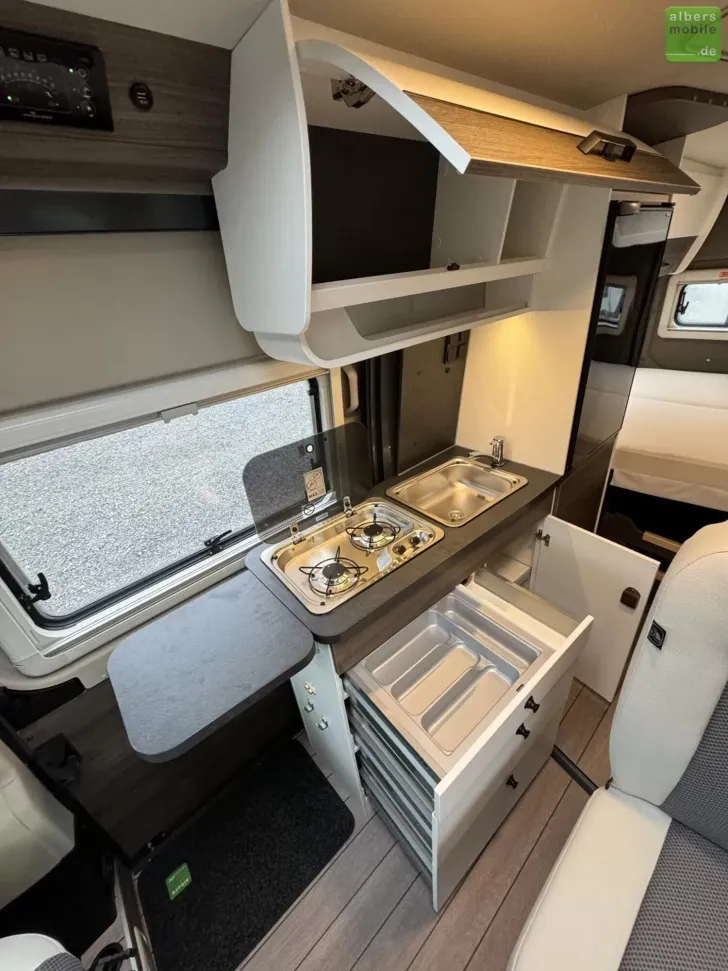 Fahrzeugbild VanTourer 600 D - Aufstelldach Safety Advanced Paket #16