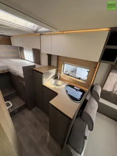 Bild 13 LMC Tourer Lift H 664 G Automatik Navi Einzelbetten