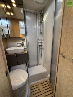 Bild 21 LMC Tourer Lift H 664 G Automatik Navi Einzelbetten