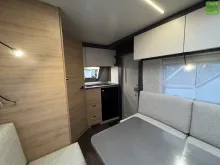 Fahrzeugbild Knaus Yaseo 340 PX Gas Bugfenster 1300kg Dusche #14