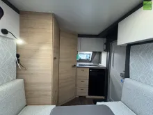 Fahrzeugbild Knaus Yaseo 340 PX Gas Bugfenster 1300kg Dusche #15