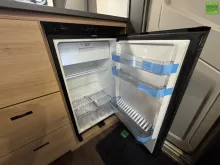 Fahrzeugbild Knaus Yaseo 340 PX Gas Bugfenster 1300kg Dusche #18