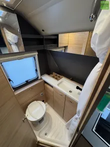 Fahrzeugbild Knaus Yaseo 340 PX Gas Bugfenster 1300kg Dusche #19