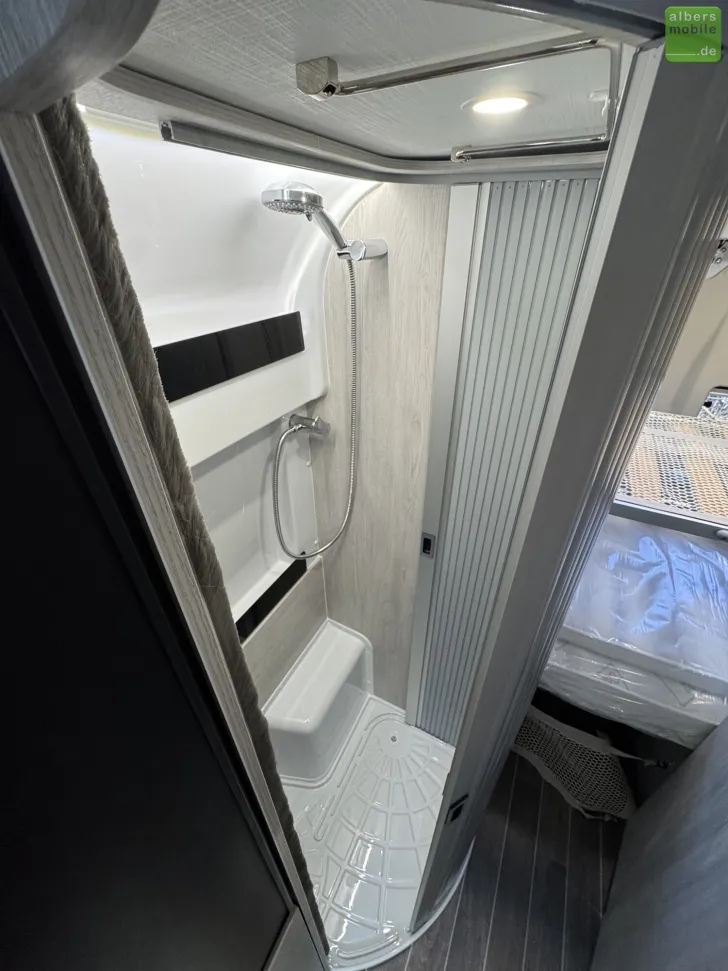 Fahrzeugbild Roller Team Livingstone 7 Active 5-Sitzplätze Winter Paket #20