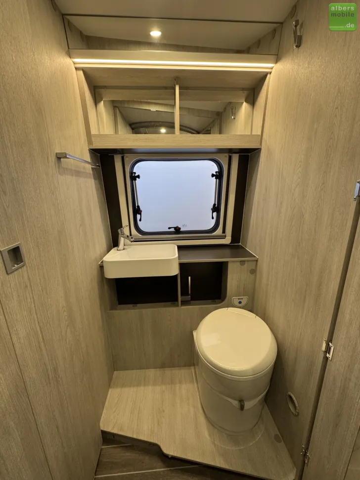 Fahrzeugbild Roller Team Livingstone 7 Active 5-Sitzplätze Winter Paket #22