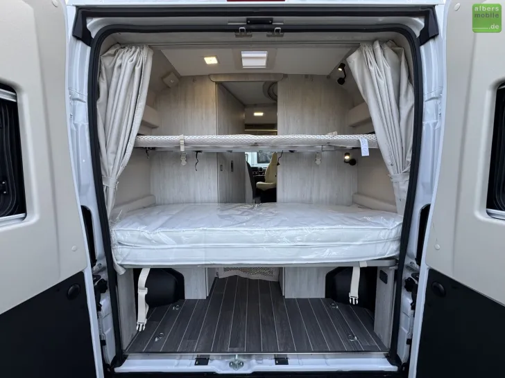 Fahrzeugbild Roller Team Livingstone 7 Active 5-Sitzplätze Winter Paket #24