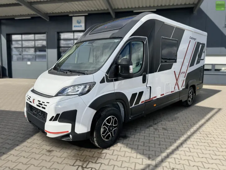 Fahrzeugbild Challenger X Open Edition X250 Automatik Markise Solar #6