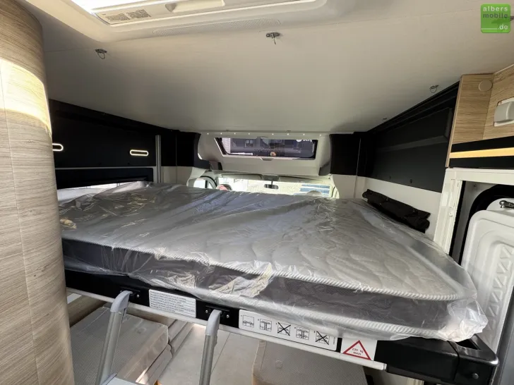 Fahrzeugbild Challenger X Open Edition X250 Automatik Markise Solar #25