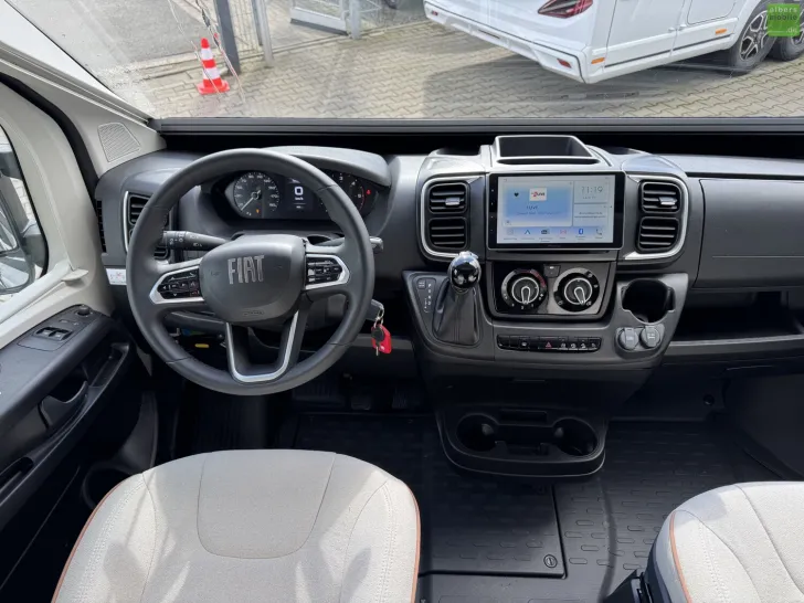 Fahrzeugbild Challenger X Open Edition X250 Automatik Markise Solar #27