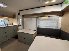 Fahrzeugbild LMC Style 400 F 1500kg Klappbett Bugküche #17