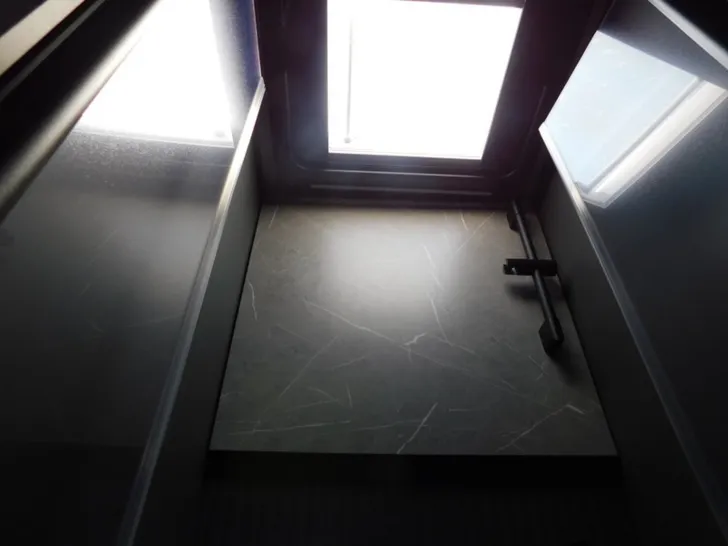 Fahrzeugbild Hymer B-Klasse MC I 680 Arktis+Lithiumpaket, Solar, TV #11