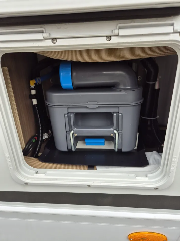 Fahrzeugbild Carado V132 pro+ *TV-Paket*Bettumbau* #36
