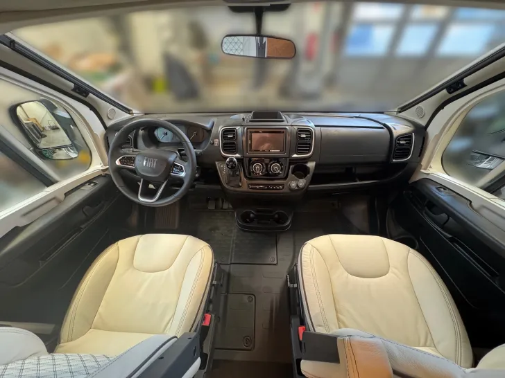 Fahrzeugbild Bürstner B66 TD 690 G Sondermodell*Automatik #8