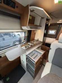 Fahrzeugbild VanTourer 600 D - Hubbett Markise AHK 165 PS #14