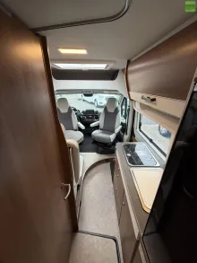 Fahrzeugbild VanTourer 600 D - Hubbett Markise AHK 165 PS #26