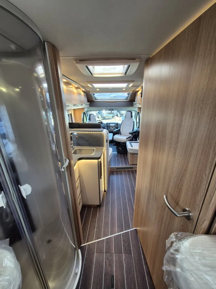 Fahrzeugbild Knaus SKY TI 700 MEG -IC Line- #31