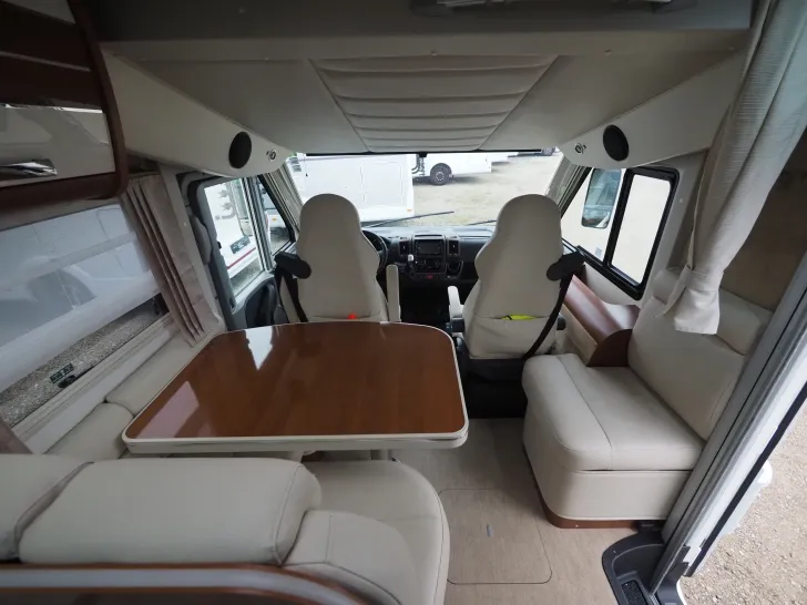 Fahrzeugbild Mobilvetta K-Yacht 86 Tekno Line, SAT/TV, Radtr. Solar, uvm #7