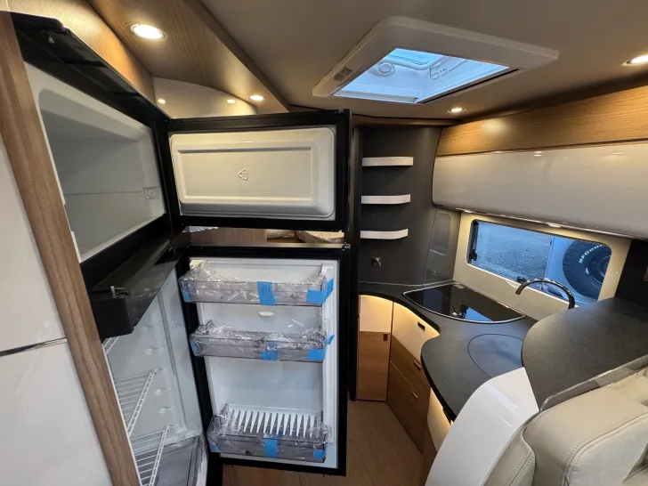 Fahrzeugbild Carthago C1-tourer I 149 RB-LE comfort 4.2t Edition+ *MB*Autom.*170PS*4,2t. #9