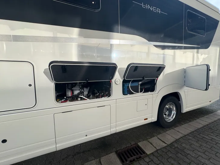 Fahrzeugbild Concorde Liner 990 GI Garagenausführung Smart-PKW #18