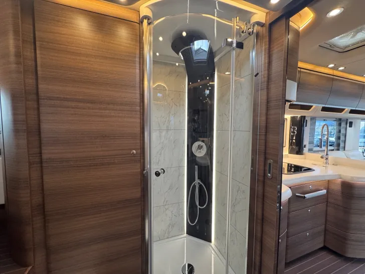 Fahrzeugbild Concorde Liner 990 GI Garagenausführung Smart-PKW #14