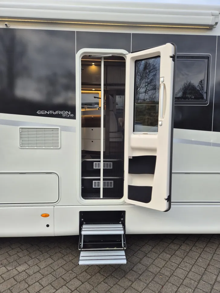 Fahrzeugbild Concorde CARVER 850 L *Barversion*Retarder*Lith.*Solar* #9